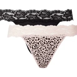 Australian Strings Met Kant^ Ondergoed